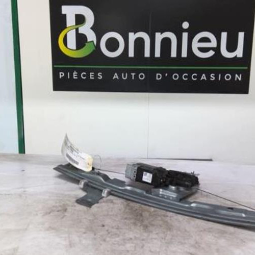 Moteur leve vitre avant droit