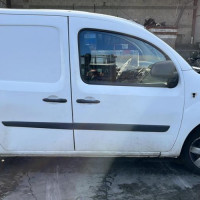 Vehicule-RENAULT-KANGOO-2-PHASE-2-2017-1bf96caf4a832e1529e2384407a2baf086cea69f968cb00ff5f5e9fac0e4bdeb_mtn.jpg