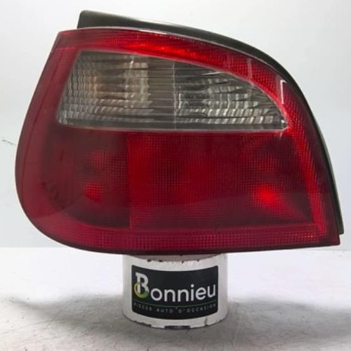 66523366-b4ae6c0a-9c5d-45f5-8476-f0cca13ae77d-Piece-66523366-Feu-arriere-principal-gauche-RENAULT-MEGANE-1-PHASE-2-16i-16V-1fe07e7acb01edd3e56ee99abdce38a755120d1142e7a8b39164a909520b9a07_m.jpg