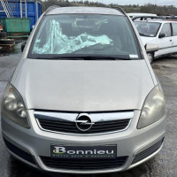 Vehicule-OPEL-ZAFIRA-B-PHASE-1-2006-c9ad5bfd3149b304a130b33aa71fa2be8fe99677a795ffa1e19d47e86f70d9eb_mtn.jpg