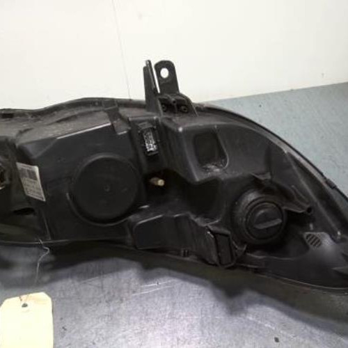 66579451-55329d97-e2c4-44bc-9c26-1dd9a3ca482f-Piece-66579451-Optique-avant-principal-gauche-620890-PEUGEOT-407-PHASE-1-16-HDI-16V-TURBO-3bb67d2f4a4ccce1333fe2d68d4581622676e70b886e1c9fa891adae73de5e14_m.jpg
