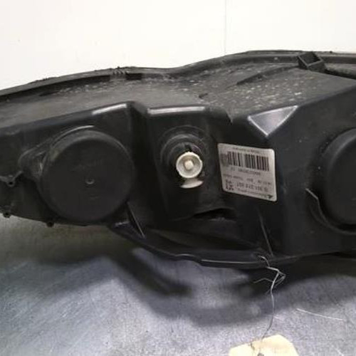 66579451-cabb2503-dab9-4948-aa9b-a2cdaf049e81-Piece-66579451-Optique-avant-principal-gauche-620890-PEUGEOT-407-PHASE-1-16-HDI-16V-TURBO-f5937af4c10a3e3195de92f463f461ad1f05a58a893405f4583ce1077cc7867c_m.jpg
