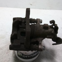 66603170-52c2dc83-01a6-42cf-bc5e-7d30a870cd0f-Piece-66603170-Etrier-arriere-gauche-7701208361-RENAULT-CLIO-3-PHASE-1-15-DCI-8V-TURBO-674b48e2e7b5c52703e272cb2162c8251f0f8a7c6c842a90c8eb2f047c712e16_m.jpg