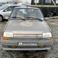 Vehicule-RENAULT-SUPER-5-1989-f9a143fa3d9d63942ff244ffb8b138bf0cfce60ab37ffebe3adef505688ecef1_mtn.jpg