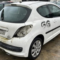 Vehicule-PEUGEOT-207-PHASE-1-2006-689ccbe2237e815935d68283f4fa1f0c366113c5590e8dabe6caf614cdfd96b3_mtn.jpg