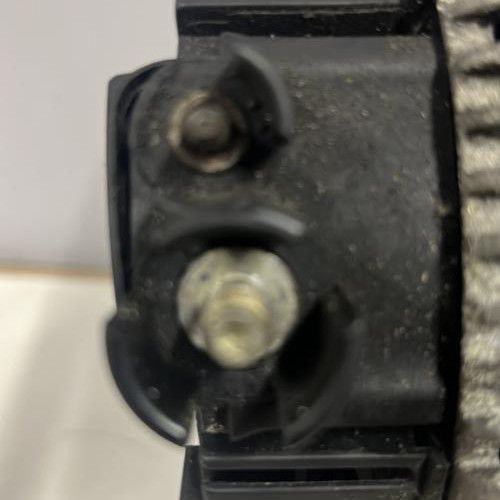 66725613-e7dfa155-a428-4fb4-8162-0ac0a0b60358-Piece-Alternateur-PEUGEOT-406-PHASE-1-5b9ceaf590a8025149d47bab34bd11d2a9f1466841d97705588338ff6e477ee2_m.jpg