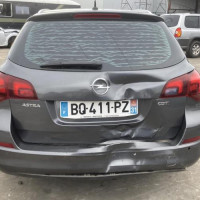 Vehicule-OPEL-ASTRA-J-SPORTS-TOURER-PHASE-1-BREAK-2011-aa3bb0854568f84c8246a84890f97c933697dcdd568f318246d1db966bae1caf_mtn.jpg