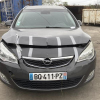 Vehicule-OPEL-ASTRA-J-SPORTS-TOURER-PHASE-1-BREAK-2011-8557f8af4b62e6e5784aa06d1a82f8ae2e914aaef969e6763f766f294ca5c663_mtn.jpg