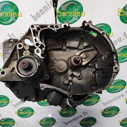 66911323-423bd4f3-0c68-46a6-a5f1-c8f9459047f9-Piece-Boite-de-vitesses-7701667369-RENAULT-CLIO-1-PHASE-2-383dc367ded800abd8cf6dce5c8ab047170575ff1726045c726086c303d85ddf_m.jpg