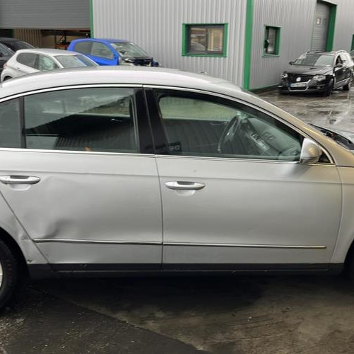 Vehicule-VOLKSWAGEN-PASSAT-5-2006-6e4774fa4f8ede51d75e013266f6431cba36026e72fc083819a3151ddec0c817_mtn.jpg