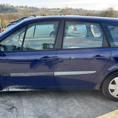 Vehicule-RENAULT-GRAND-SCENIC-2-PHASE-1-2004-fa8c1e5055ff0607a052adaa239cfe864163fc95fa9a645c71b06342b9016445_mtn.jpg