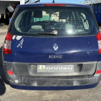 Vehicule-RENAULT-GRAND-SCENIC-2-PHASE-1-2004-491a0479ae661bf18afabcad0a292e07b2d5eed0777fd11a90e8867f0198803e_mtn.jpg