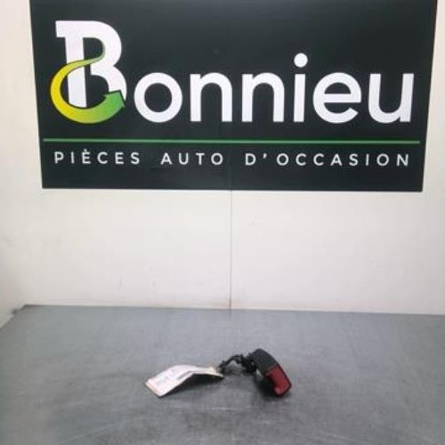 Attache ceinture arriere gauche