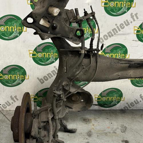 Piece-Essieu-arriere-RENAULT-GRAND-SCENIC-3-PHASE-1-dcaeb5cea40c41f0e26d9f9a70e1cc4c346d95b550a7e7358bcce035db90dcb8_mtn.jpg