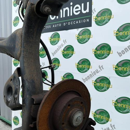 Piece-Essieu-arriere-RENAULT-GRAND-SCENIC-3-PHASE-1-20e65a93b4bb6eb30652f8d3a9f24182d3c4ddef4d1ff026ac696577b3899702_mtn.jpg