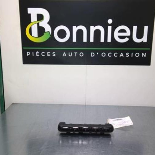 Commande anti brouillard arriere