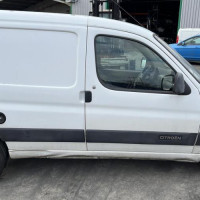 Vehicule-CITROEN-BERLINGO-1-PHASE-2-2008-ba6b2c0c12a3060d923d6fa3e95bda760b12d445f7b26c3e3f5f551b37910c04_mtn.jpg