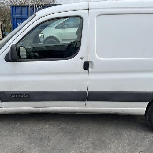 Vehicule-CITROEN-BERLINGO-1-PHASE-2-2008-fdf2314ed710ceacc54a6d7409a7cf349a66d65b849fc3b724c7dee869e5defa_mtn.jpg