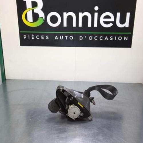 Ceinture avant gauche