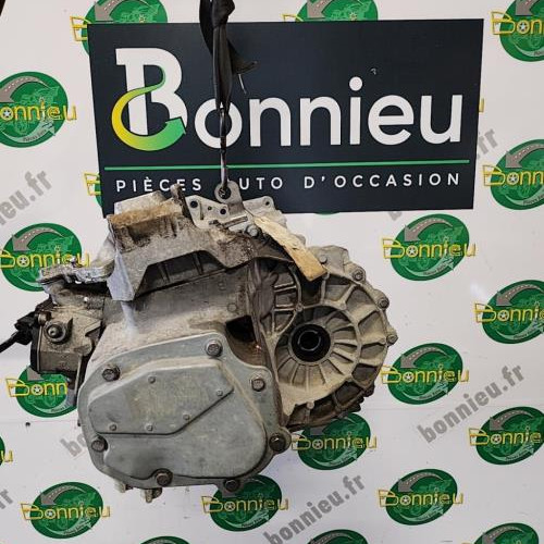 Piece-Boite-de-vitesses-1610037780-PEUGEOT-308-2-PHASE-1-6949a0369f36de0f2122b285e01cc7e5f95c0f1540ceb7c796c970d2584bc667_mtn.jpg