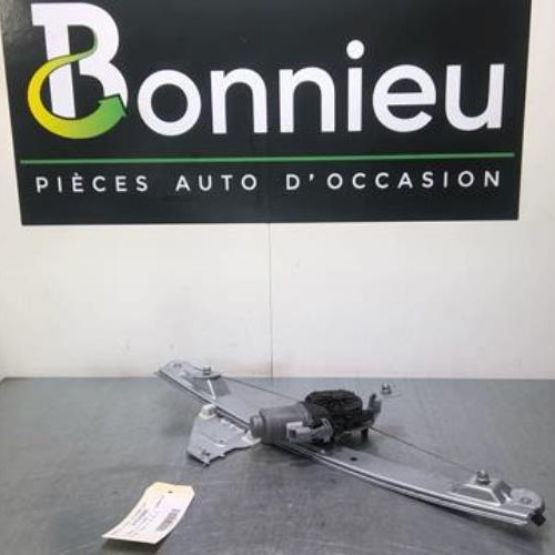 Moteur leve vitre avant droit