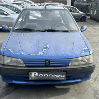 Vehicule-PEUGEOT-106-PHASE-1-1995-c496a52ca0d2898e76debf122b18078a36f2d939270c0c3f3283e8fd2010debb_mtn.jpg