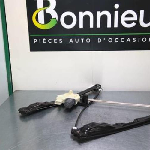 Moteur leve vitre avant droit