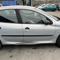 Vehicule-PEUGEOT-206-PHASE-1-2003-1fcf7e27e24152a2972038a9db1678bf4cefb42d0446e6e99ab7936a11538d3a_mtn.jpg