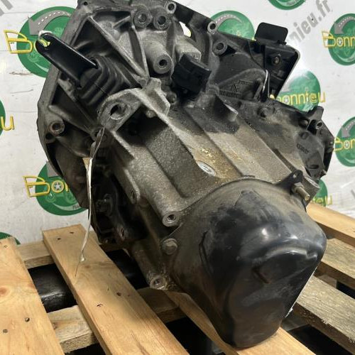 Piece-Boite-de-vitesses-7701723266-RENAULT-KANGOO-1-PHASE-1-56462b48901a39ca137a946b3a5a678e2c6fd7976d3878e60953e1d5b97f80a7_mtn.jpg