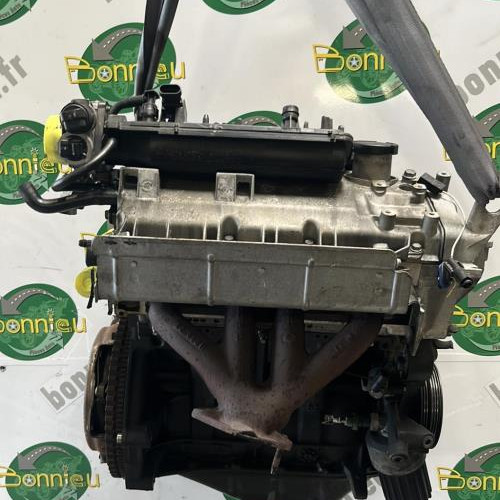 Piece-Moteur-7701472969-RENAULT-KANGOO-1-PHASE-1-f96f04125c2e09dfe8dc102e35ca4494334a804e26108631a7d211b42f9fdc6b_mtn.jpg