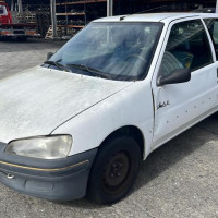 Vehicule-PEUGEOT-106-PHASE-2-1997-f5c3c03df0340af6df172dec8b768e02d07b59a3936f4cad419d3e95258ea621_mtn.jpg