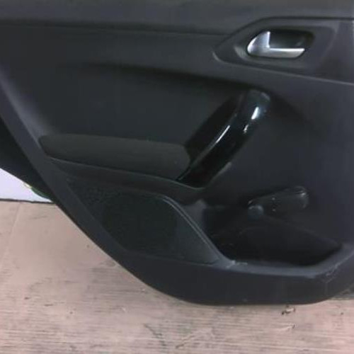 Vehicule-PEUGEOT-208-1-PHASE-2-2017-27b8eeaff987fe2d86ca4c5a53288fc0d92acfd3a00644e61f31b0748fd6a753_mtn.jpg