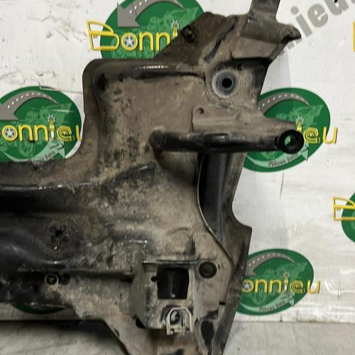 Piece-Berceau-avant-9807026580-PEUGEOT-207-PHASE-2-27b482d6176e0ffca4873a7a7e114ee2ede9ec874dee60df6e72b71977060fcd_mtn.jpg