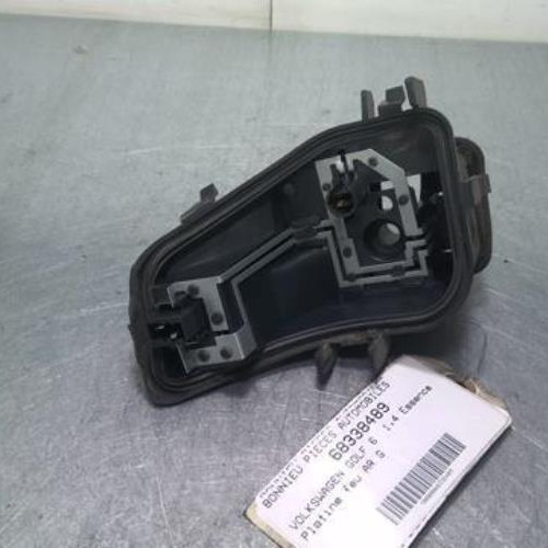 Vehicule-VOLKSWAGEN-GOLF-6-2011-b1d72422d584f13bd7c476ec9ebda0a72c51d9ba6f801e4a7ab5421420dc52f0_mtn.jpg