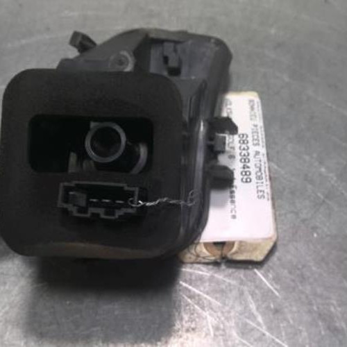 Vehicule-VOLKSWAGEN-GOLF-6-2011-189719f5e3782190150518ea843b4e56864ccf8652b1db89c69f1733c19870aa_mtn.jpg