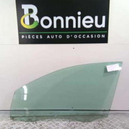 Vitre avant gauche