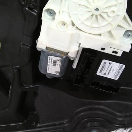 Vehicule-VOLKSWAGEN-GOLF-6-2011-189719f5e3782190150518ea843b4e56864ccf8652b1db89c69f1733c19870aa_mtn.jpg
