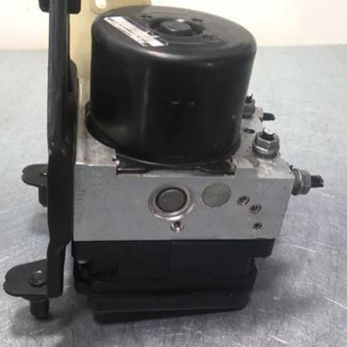 Vehicule-VOLKSWAGEN-GOLF-6-2011-189719f5e3782190150518ea843b4e56864ccf8652b1db89c69f1733c19870aa_mtn.jpg