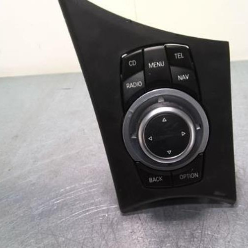 Vehicule-BMW-SERIE-1-E87-PHASE-2-2010-5a49af4c75a520ef1f410b701797c3e0d1da4ee849e3f1329fd8696362ca5b25_mtn.jpg
