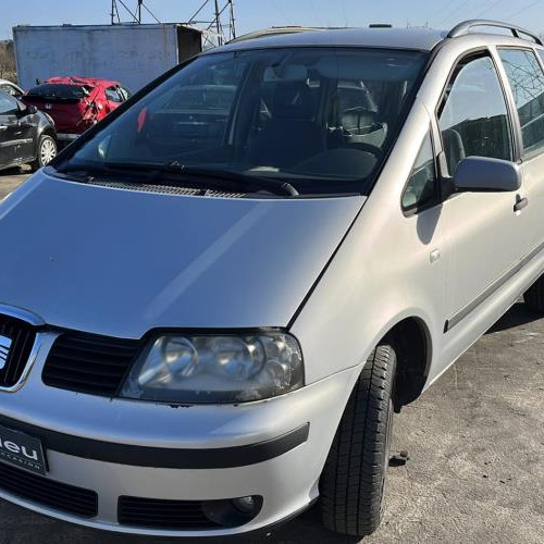 Vehicule-SEAT-ALHAMBRA-1-PHASE-2-2003-57f8562d362456addcbc73eb5d3e4528302e85ab6cf91329fe54e00d55ad09d6_mtn.jpg