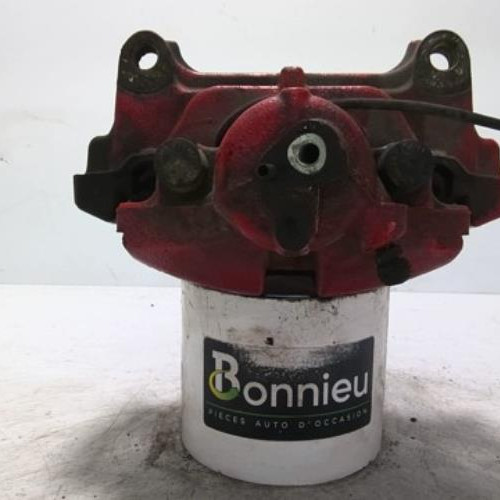 68718915-8b632a97-64ff-4990-967e-837830e97be3-Piece-68718915-Etrier-avant-gauche-VOLKSWAGEN-GOLF-6-20-GTI-16V-TURBO-452821838af9b3f86e936a88062103eae0681a1435b6d74afde811f91e4cb9e7_m.jpg