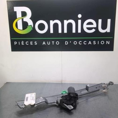 Moteur leve vitre avant droit