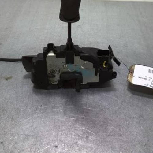 68787003-2a9ab6b6-2eb0-4f91-8211-b4d6d62e311f-Piece-68787003-Fermeture-centralisee-avant-gauche-805010004R-RENAULT-LAGUNA-3-PHASE-2-BREAK-20-DCI-16V-TURBO-f1f128b49df88a52154b4ea59f0533eedd64bab3f1657b12f357e0219fd7f0ca_m.jpg