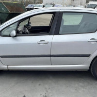 Vehicule-PEUGEOT-307-PHASE-1-2004-eb664714d032da3be391dac64c75d130c81d5fe475dc2f50fb3d173e4fa70837_mtn.jpg