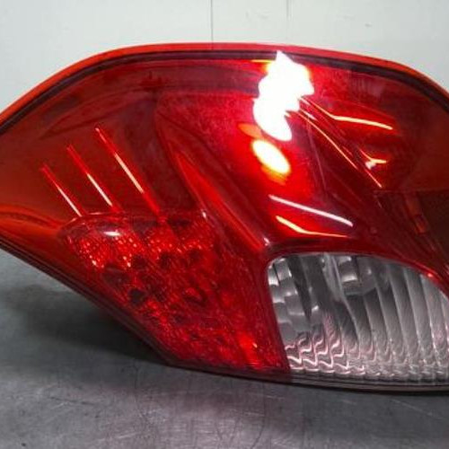 68833316-54ccc9e2-7df3-4759-8037-073d511059c3-Piece-68833316-Feu-arriere-principal-droit-8200474327-RENAULT-GRAND-SCENIC-2-PHASE-2-19-DCI-8V-TURBO-5f05a358b1e3c432a4b88f660f4e6b9b929b5f18257eb110f712342a15f6797d_m.jpg