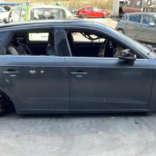 Vehicule-AUDI-A3-3-SPORTBACK-PHASE-1-2014-e415e711aeb033812ab17b6ac06184cee1952174f3d31a8d46c03e9e067e975d_mtn.jpg