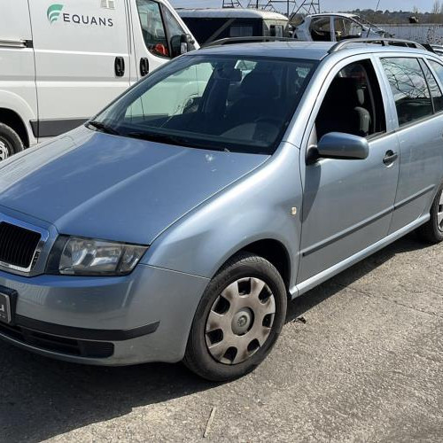 Vehicule-SKODA-FABIA-1-PHASE-1-BREAK-2003-d1191f986f08eea91b0e334d94bae5f347af43f0041d2006eded6ac50cfeadda_mtn.jpg