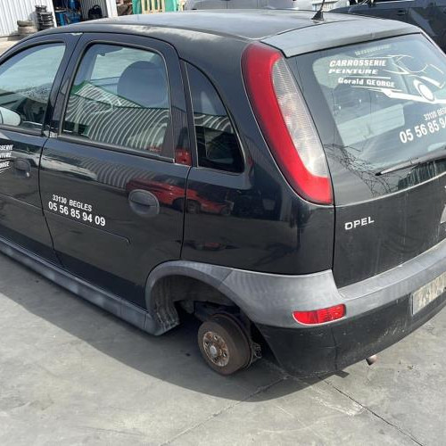 Vehicule-OPEL-CORSA-C-PHASE-1-2002-0d0c5e9220a715667f9fcc305c44fc73088d066911cf7e2624149e5c042611df_mtn.jpg