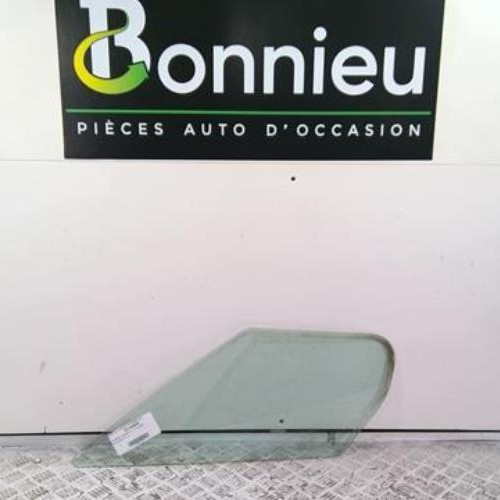 Custode avant droit