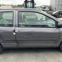 Vehicule-RENAULT-TWINGO-1-PHASE-1-1995-cb27e9391b4f85168cf4e5b4d0ecde205714d854f168e77b11f4622694e28937_mtn.jpg